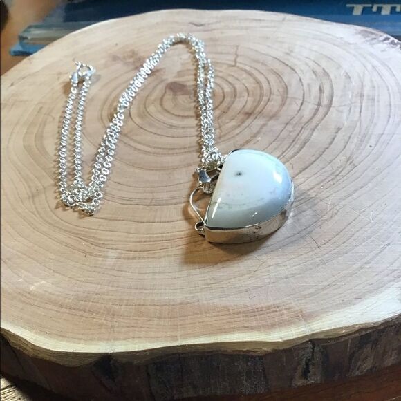 Sterling Silver Solar Quartz Pendant Necklace NEW - Picture 3 of 3